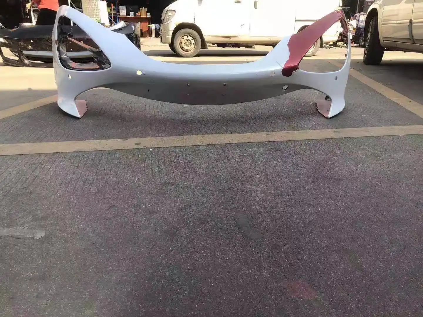 McLaren 720S bumper