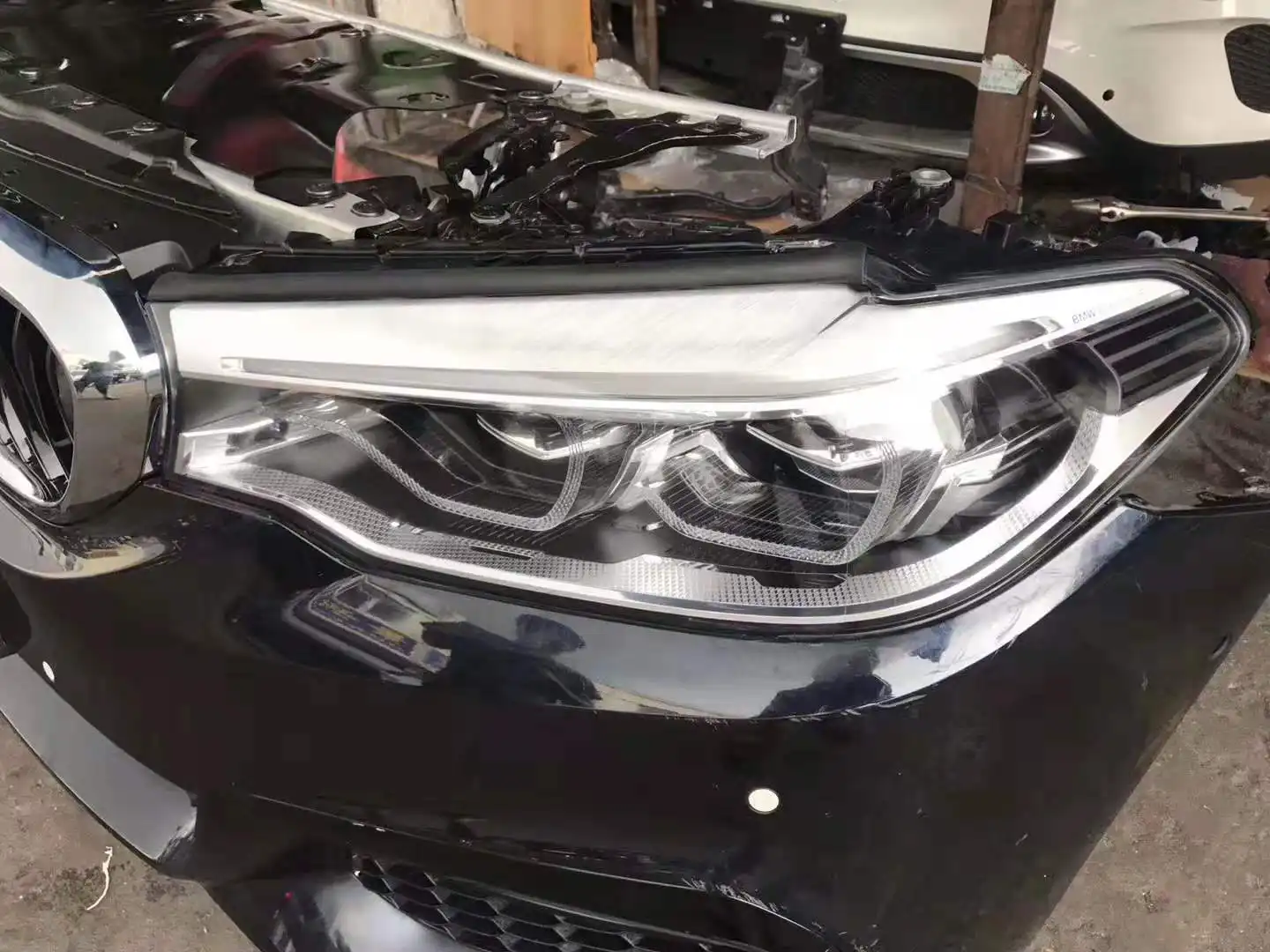 BMW 5Series G38 nose cut