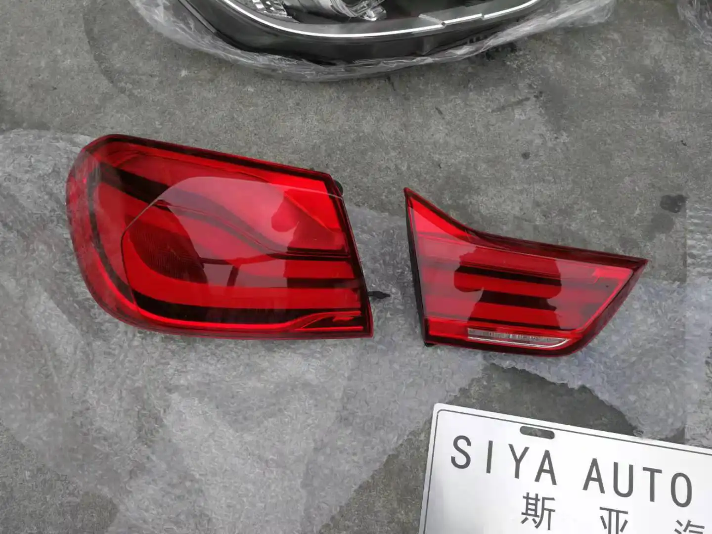 BMW M4 headlight taillight 1 set