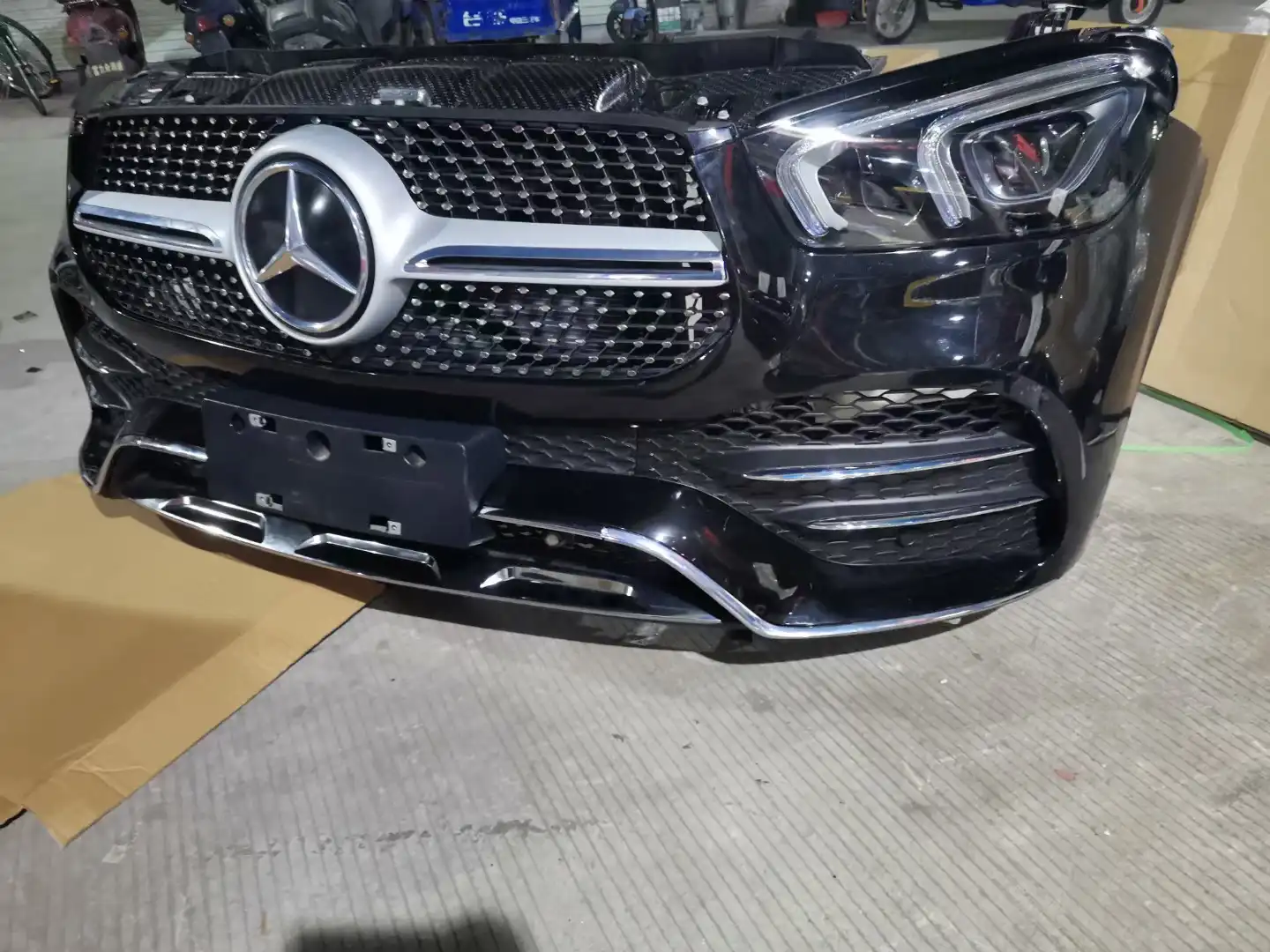 MERCEDES Benz W167 nose cut