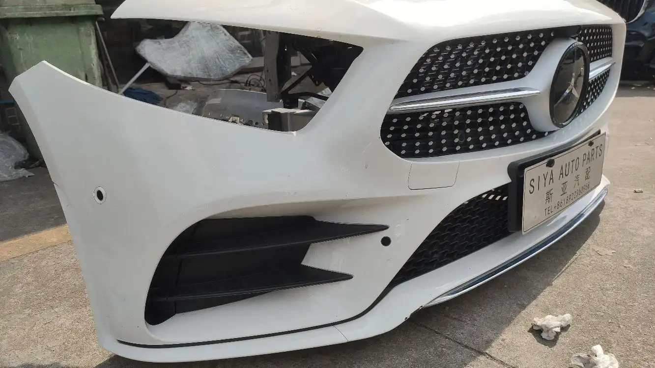 MERCEDES Benz CLS w257 nose cut
