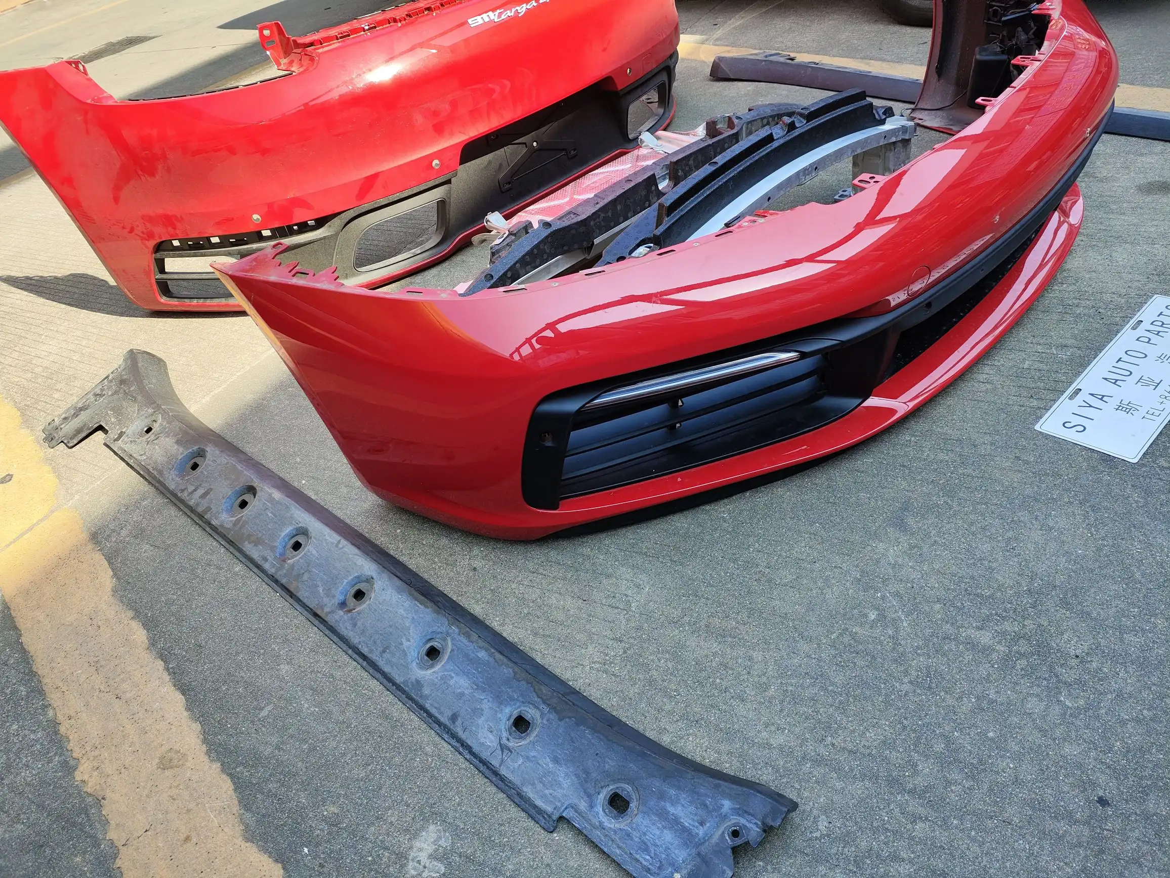 Porsche 992 front and rear bumper
