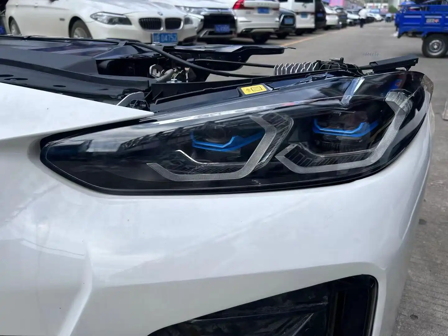 BMW G22 G26 nose cut